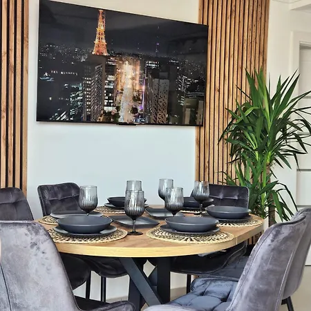Sun Royal Apartment *